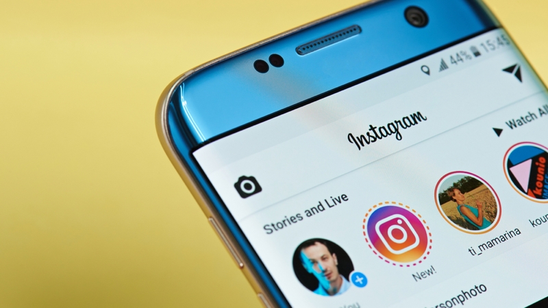 Cómo evitar que Instagram muestre que estás conectado