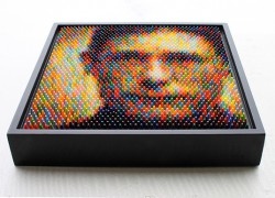 Fotos pixeladas con ceras de colores, de Christian Faur