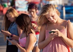 ¿Adicción al móvil? Ponte a dieta una semana