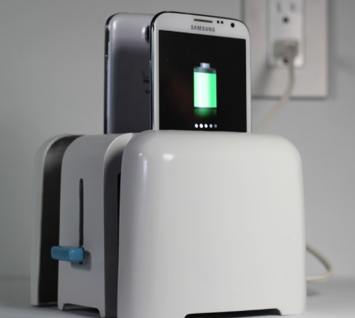 Foaster: carga tu móvil y tablet con esta tostadora