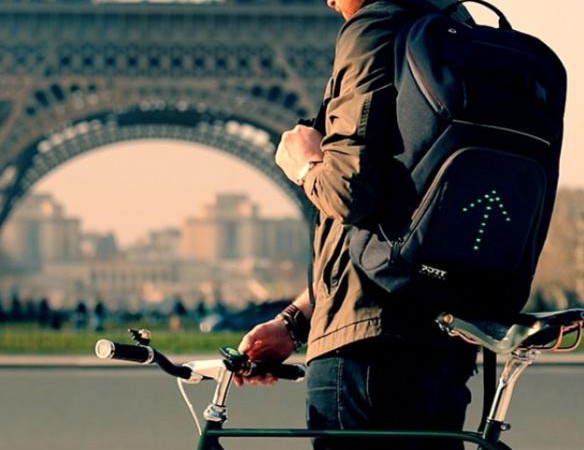 GO LED: mochila con luz para que te vean bien en bicicleta