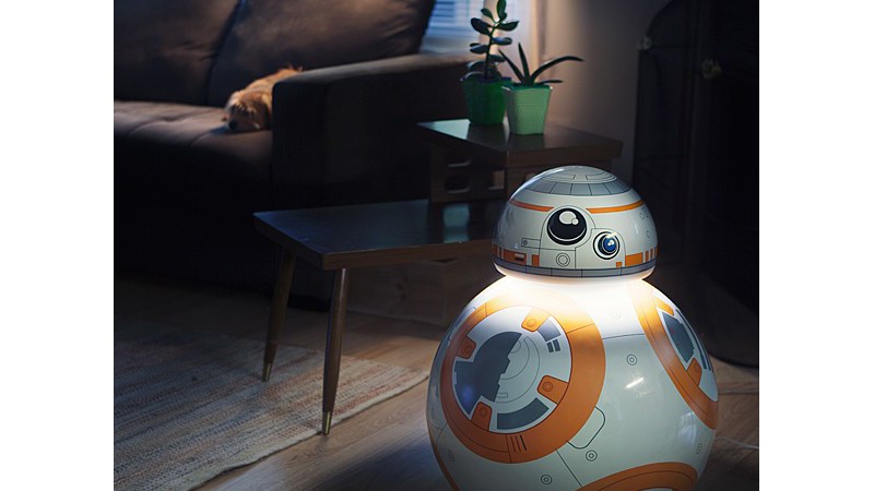 Lámpara con forma del droide BB-8 de Star Wars