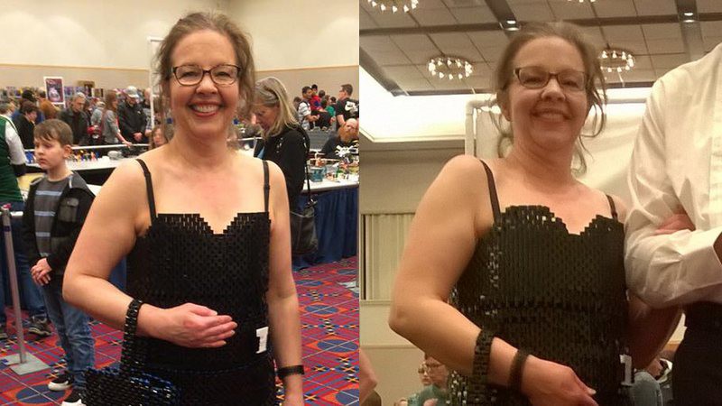 Un vestido para mujer hecho con 12.000 piezas de LEGO