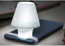 Travelamp: usa la luz del flash de tu smartphone como una lámpara