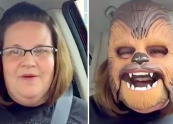 Se graba en vídeo con una máscara de Chewbacca y consigue más de 90 millones de reproducciones