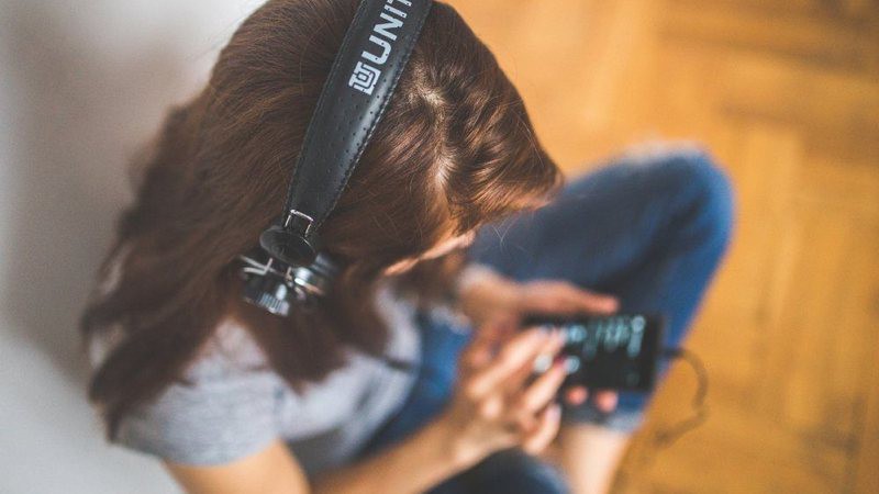 Cómo escuchar la radio en el móvil
