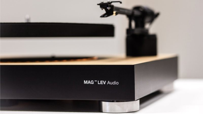 Mag-lev: el primer tocadiscos que flota en el aire