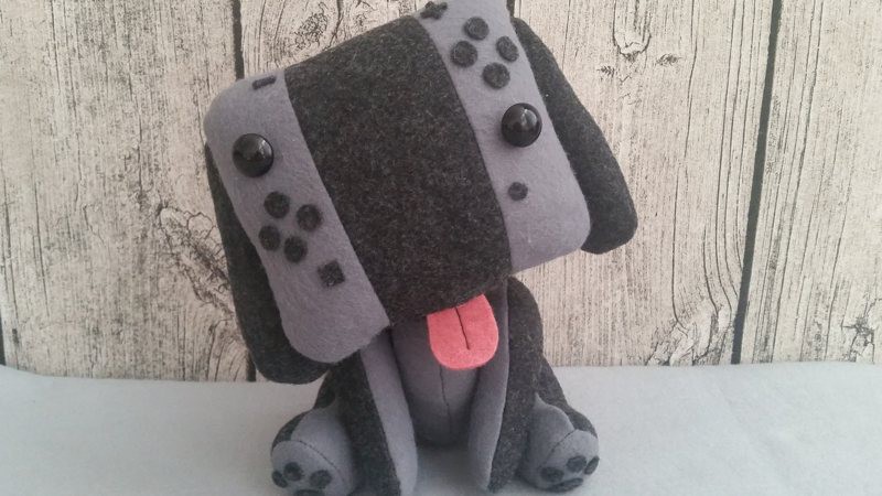 Adorable peluche inspirado en el mando de Nintendo Switch