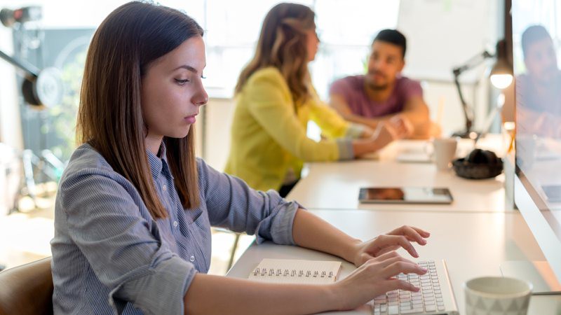 35 atajos de teclado esenciales para ahorrar trabajo en la oficina