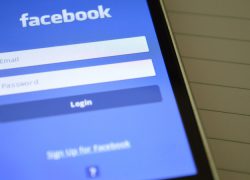 Cómo desactivar las pestañas de publicaciones en Facebook